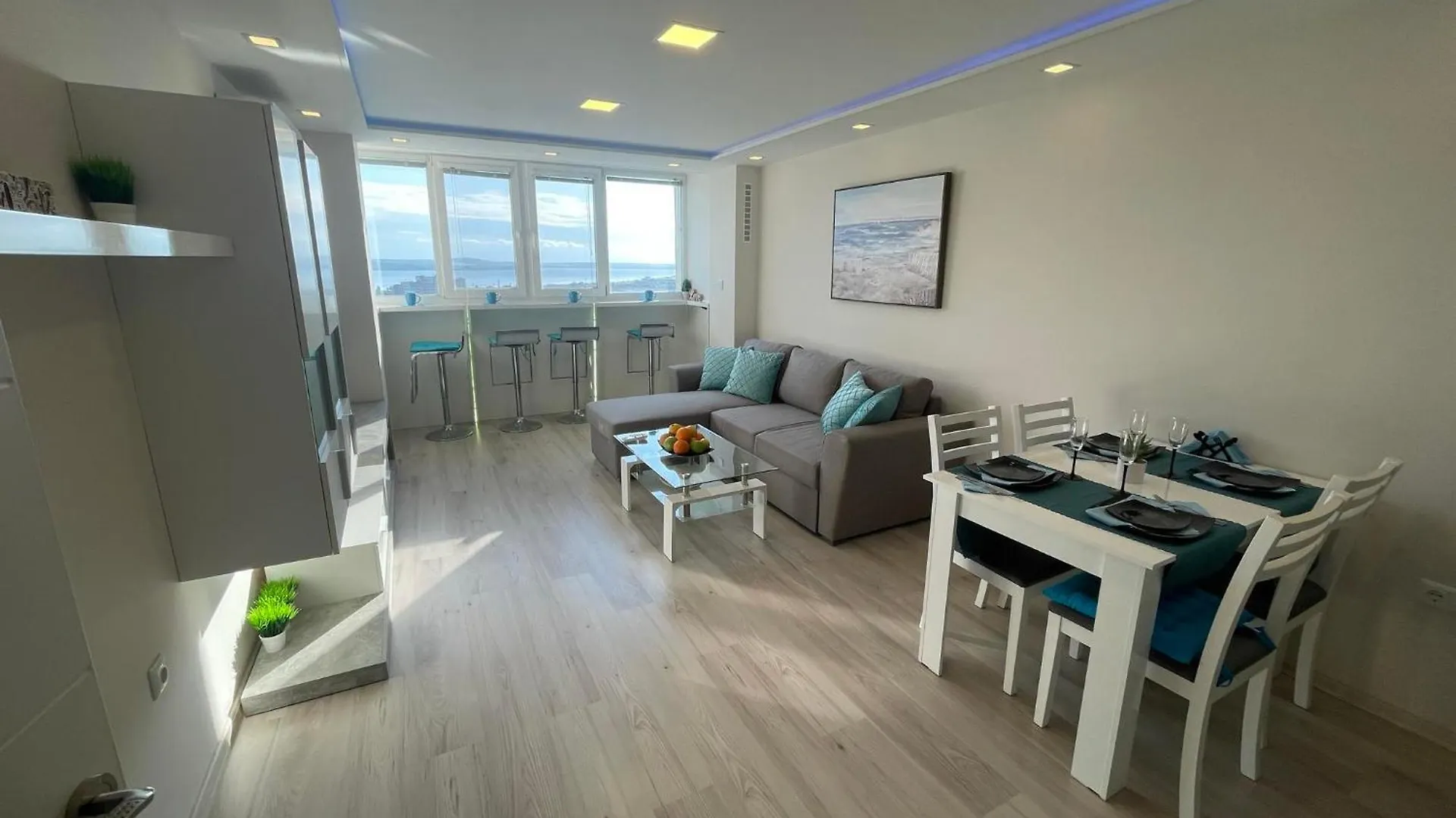 Apartment Апартамент Панорама Славейков Burgas
